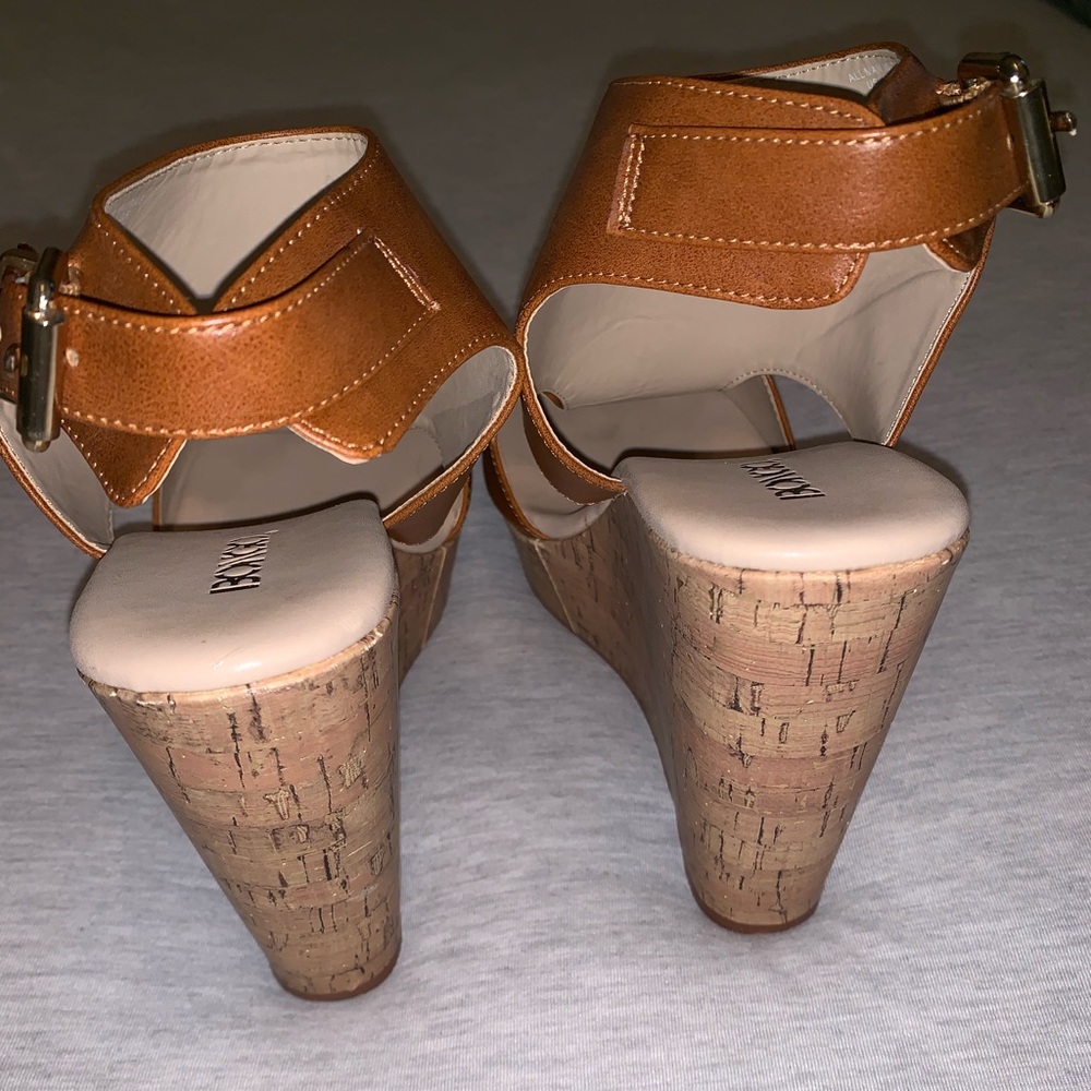 Wedges - Picture 3 of 4